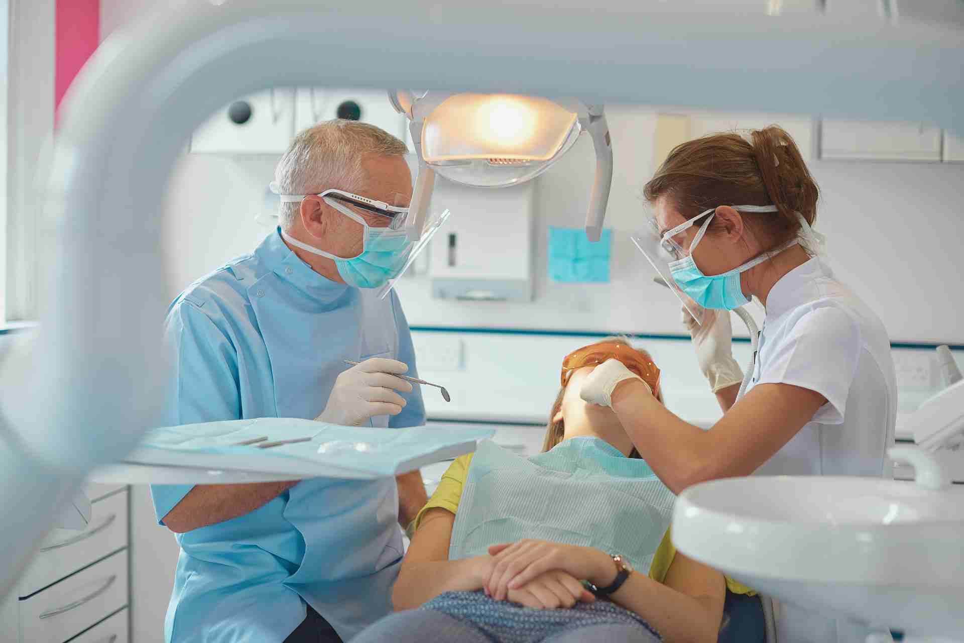 Dentist in Charleston, MS